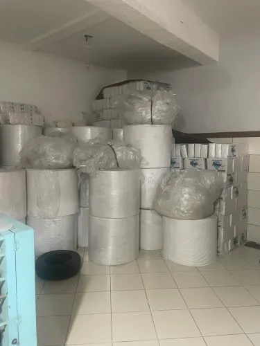 BOBINAS DE PAPEL TOALHA INTERFOLHA