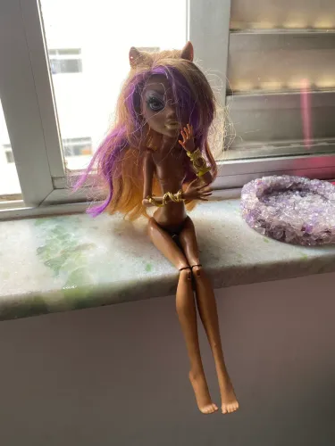 Monster High Clawdeen Wolf 13 Wishes G1 original - incompleta