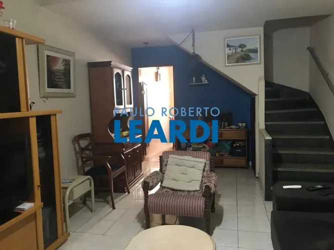 CASA DE VILA - VILA LEOPOLDINA - SP