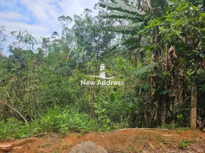 Terreno com 1.311 m² com Nascente à venda em Marechal Floriano - ES