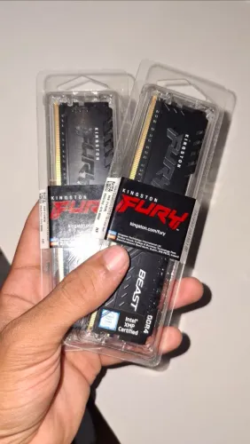 Dois Pentes de Memória Ram Kingston Fury Beast - 2x8GB