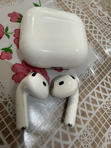 AirPods 4 original