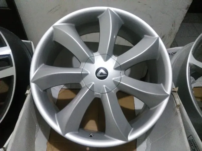 Roda Aro 20 Nova Volcano Santorini 5x100 5x112 Prata JG181