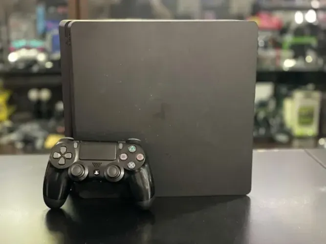 Playstation 4 Slim 01 TERA/01 Controle sem fio Ps4  Preto Seminovo 01 Jogo Ps4 mídia 