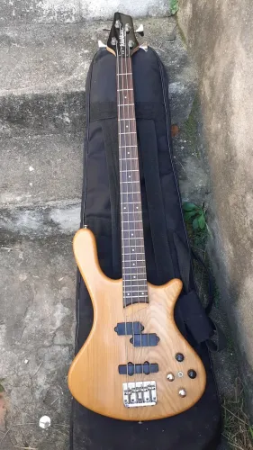 Baixo Washburn T14 Ativo 4 cordas