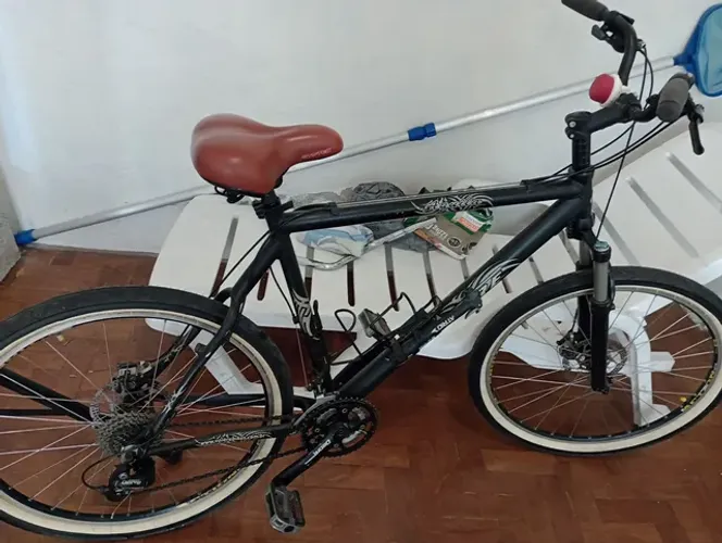 Bicicleta quadro aquila Voltare 27v Shimano de deore