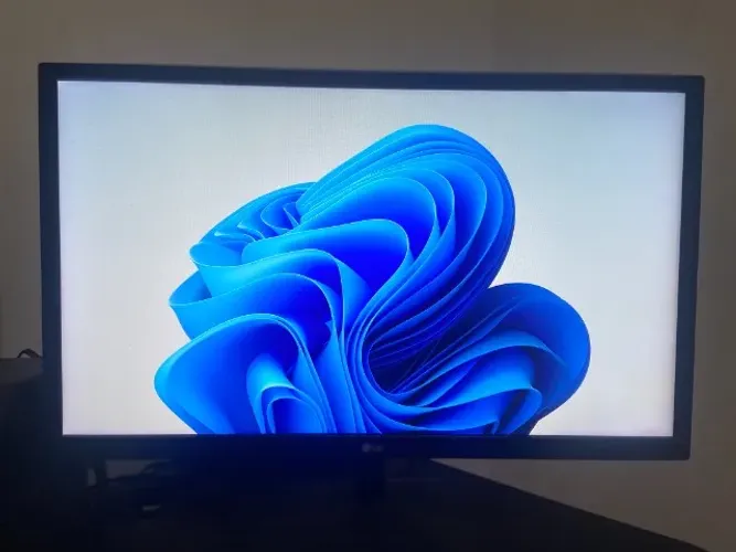 Monitor LG, 23.8" IPS, Full HD 1920x1080, Tela ampla, HDMI, 24MK430H