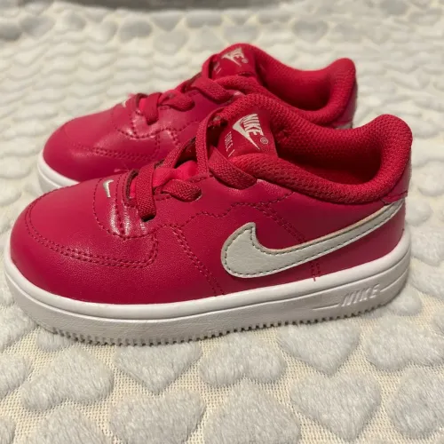 Tênis Nike Force 1 rosa pink