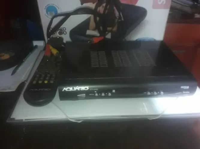DVD OQUÊ.MARCA AQUÁRIO/DTV8000.