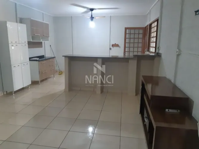 Venda de Casas / Chácara na cidade de Ipeúna