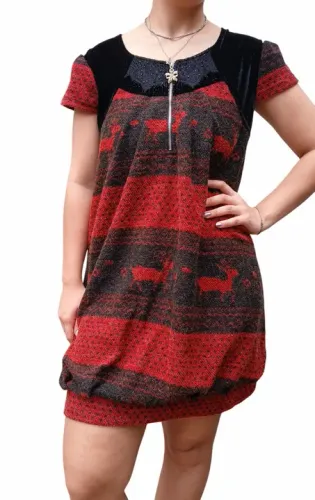 Vestido de inverno vermelho com detalhes da em preto - Neha India