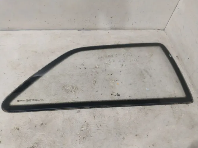 Vidro traseiro direito VW/gol G2 98 2p