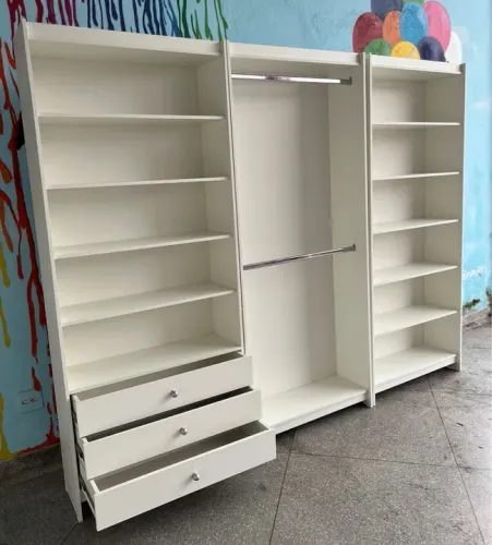 KIT CLOSET CABIDEIRO PRATELEIRAS - NOVO