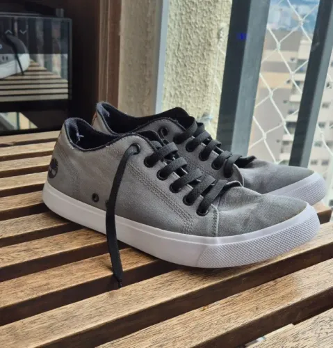 Tênis Timberland field dover tam 38 em bom estado