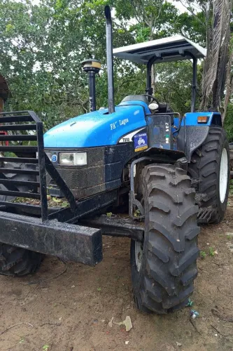 Trator New Holland TS110