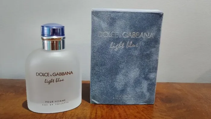 Frasco VAZIO perfume light blue Dolce e Gabbana 125 ml