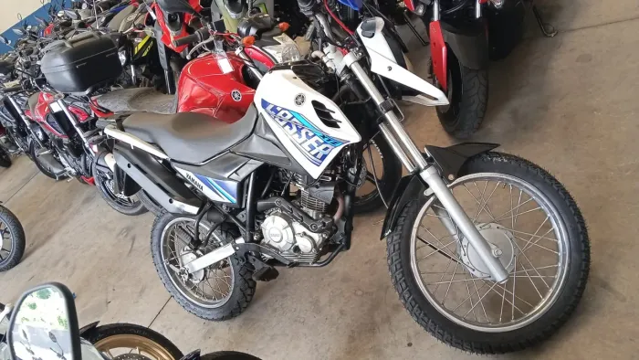 YAMAHA CROSSER  150 2015 SHALON VEÍCULOS  COBRIMOS QUALQUER OFERTA DE LOJA NO E.S 