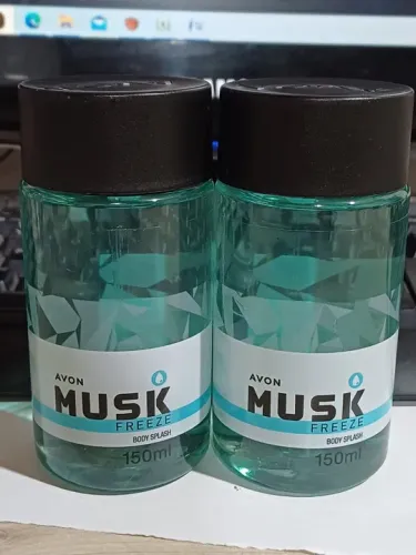 Colônia Masculina Avon Musk Freeze novo 150 ml por R$ 26,00 cada