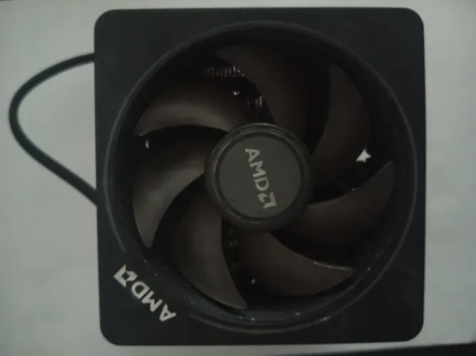 Air Cooler para CPU AMD 4 wraith prism todo RGB