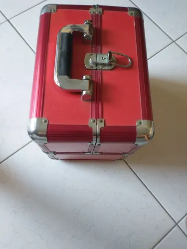 Vendo maleta para maquiagem