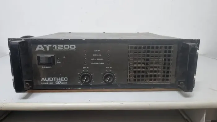 Potencia Unic AT 1200 1000 watts rms