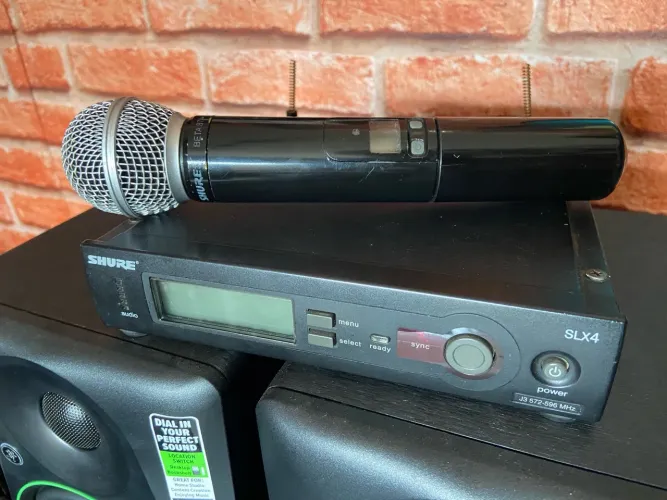 Shure SLX4 Beta /B87A 