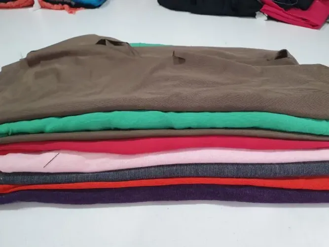 Pacote 1kg de Retalhos Diversos para Artesanato (cod TD5)