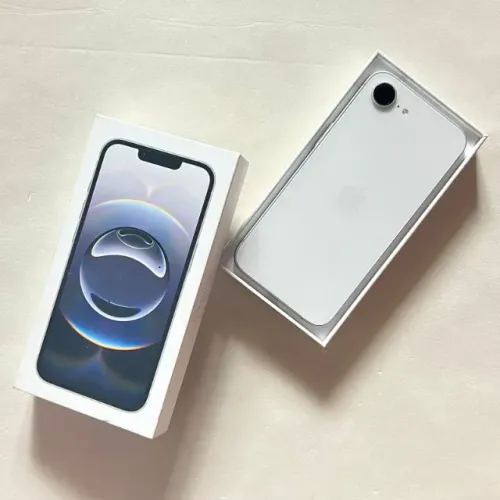 iPhone 16E 128GB (Impecável)