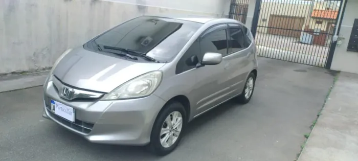 Honda Fit LX 2013 Manual - Econômico, Confiável e Completo!