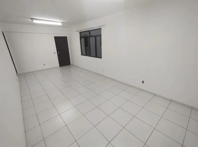 Sala para aluguel possui 29 metros quadrados em Barro Preto - Belo Horizonte - MG