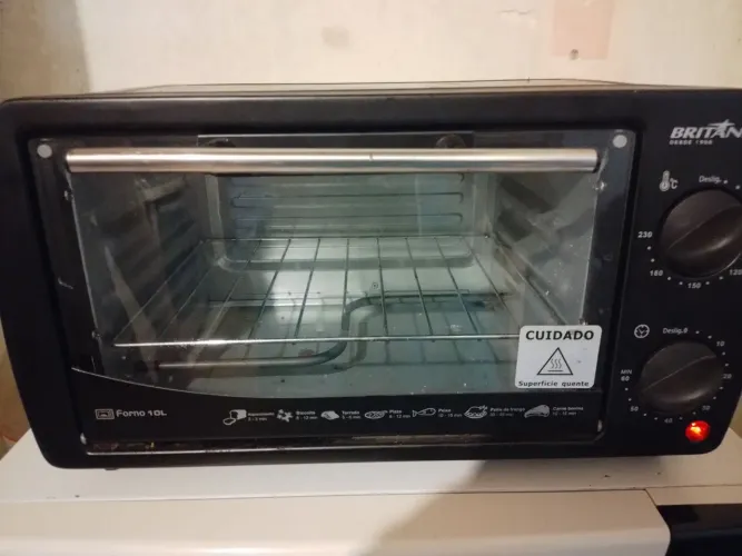 Forno Elétrico Britânia 10L - Usado