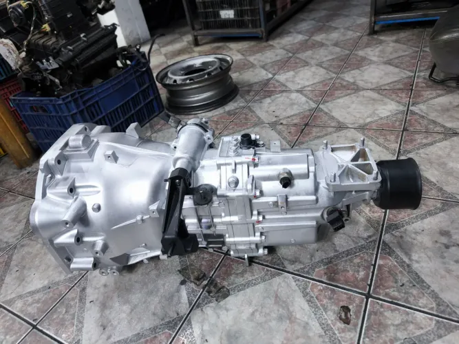 Caixa de câmbio 6 marchas Hyundai HR Kia bongo 2.5 16v todas 