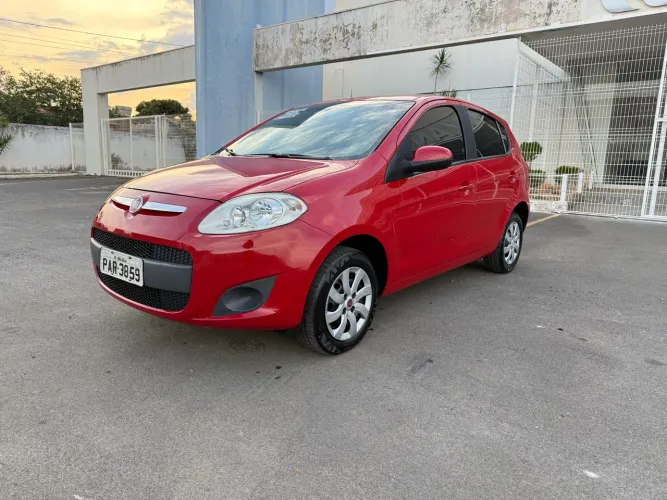 Fiat Palio ano 2016 única dona