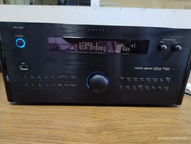 Receiver ROTEL 7.2 canais