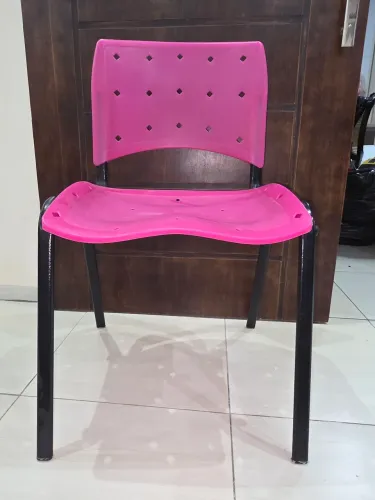 Cadeira iso rosa escola, quarto