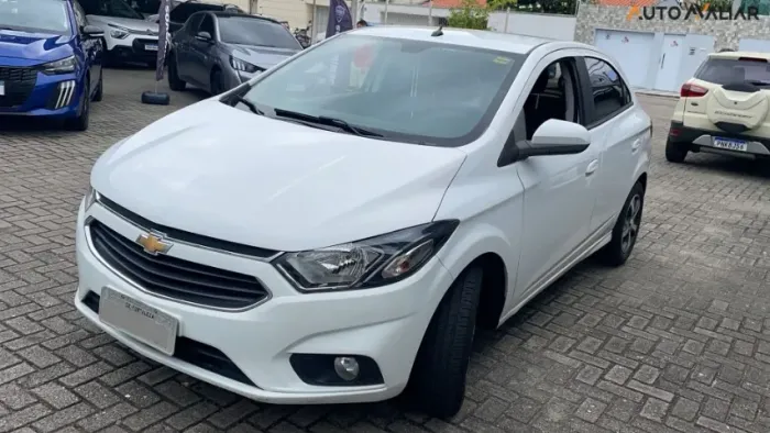 Chevrolet Onix Hatch LTZ 1.4 8V Flex Mec. 4P 2018