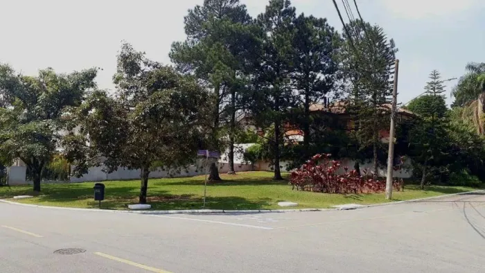 Terreno à venda em Santana de Parnaíba, Morada das Flores (Aldeia da Serra)