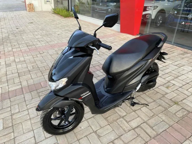 Yamaha Fluo 125 abs 2025