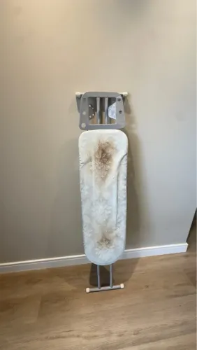 Tábua de Passar Roupa dobrável