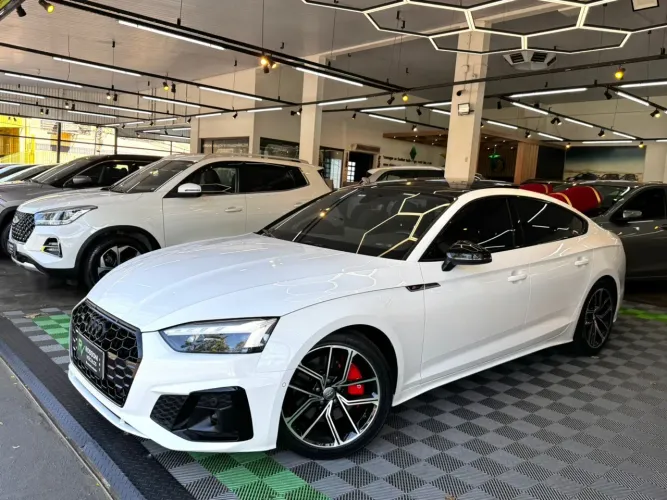 Audi A5 Sportback performance black 2.0TFSI