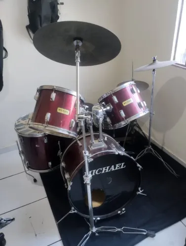 Bateria Michael