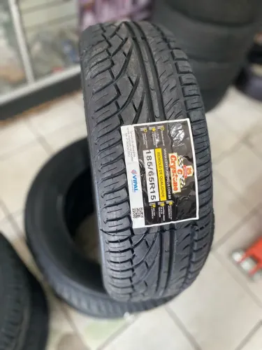 Pneu Crystone 185/65/R15 Remold de qualidade (instalação grátis)