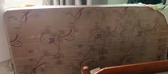 Colchão solteiro , retirar no TENONÉ 