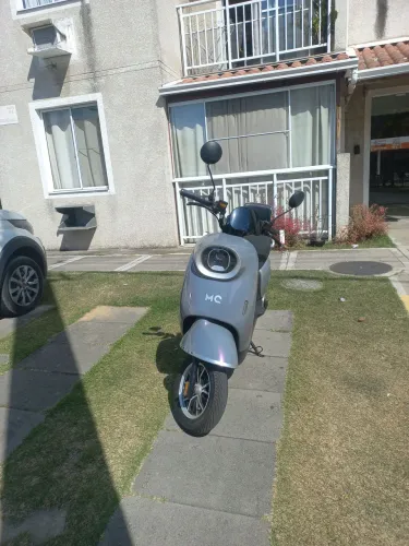 Scooter Elétrica semi nova