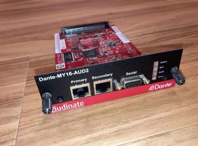 Audinate Dante-MY16-AUD2 Como novo !