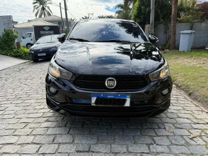 Fiat Cronos HGT 1.8 Top de linha ! 