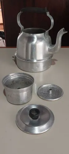 Chaleira Elétrica Antiga - Alumínio