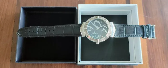 Relógio Victor Hugo Quartz Original Perfeito