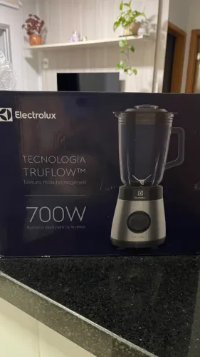 LIQUIDIFICADOR 