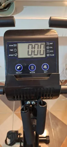Bicicleta ergometrica usada ,mas.em excelente estado de conservação